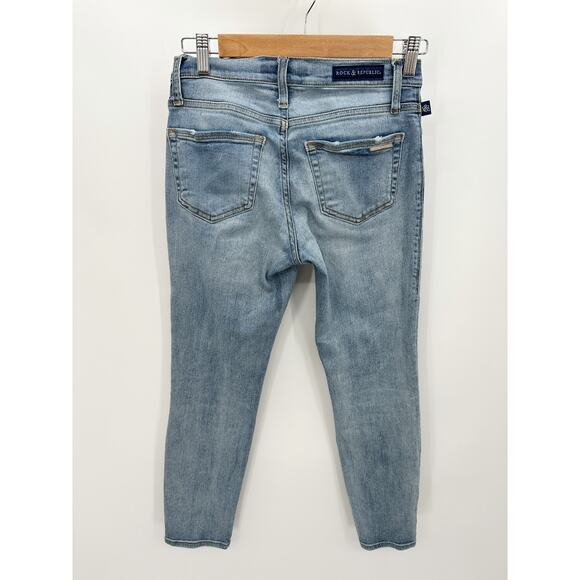 Rock & Republic Jeans Women 4 SHORT Blue Berlin Light Wash Denim Cotton Blend - Picture 2 of 8